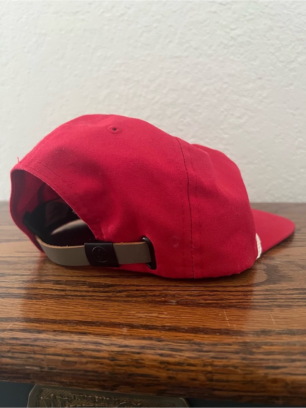 Vintage Arkansas Razorbacks Red Rope Adjustable Back Hat - Picture 3 of 6